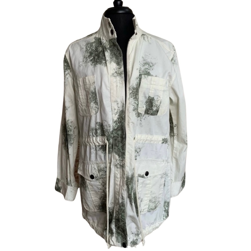 BP White Anorak Jacket Size Large Splatter Print